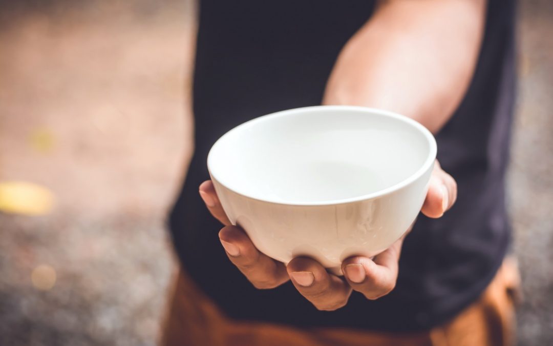 hand with cup